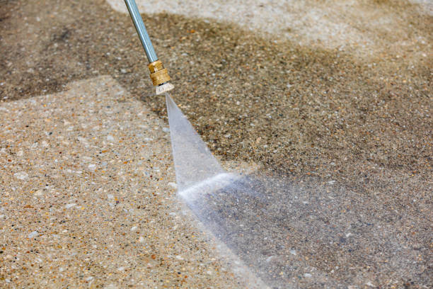 Best Building Exterior Washing  in Farr West, UT