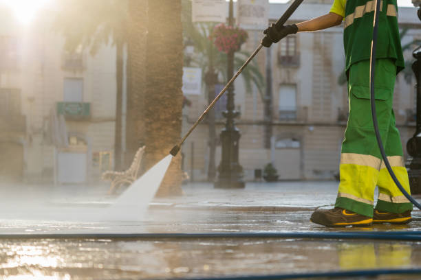 Best Gas Station Cleaning  in Farr West, UT